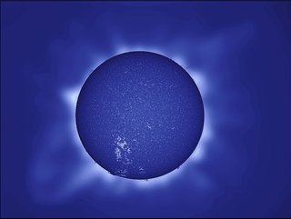 Illustration for article titled Solar Eruptions Captured By DiY Astronomer